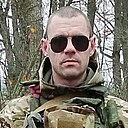 Знакомства: Kirill, 30 лет, Первоуральск