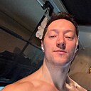 Знакомства: Денис, 33 года, Минск