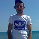 Знакомства: Виктор, 34 года, Ессентуки