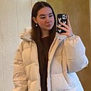 Знакомства: Валя, 19 лет, Санкт-Петербург