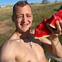 Знакомства: Иван, 27 лет, Абакан
