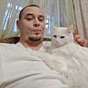 Знакомства: Денис, 34 года, Тюмень