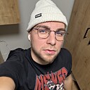 Знакомства: Кирилл, 28 лет, Петрозаводск