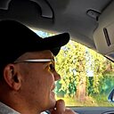 Знакомства: Dmitriy, 35 лет, Москва