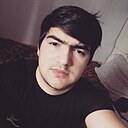 Знакомства: Ильяс, 29 лет, Великий Новгород