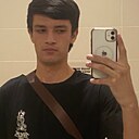 Знакомства: Остон, 18 лет, Москва