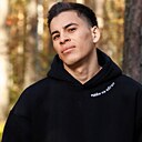 Знакомства: Мейлис, 27 лет, Владимир