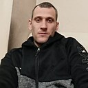 Знакомства: Петя, 35 лет, Москва