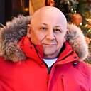 Знакомства: Виктор, 49 лет, Ульяновск