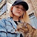 Знакомства: Лера, 19 лет, Луганск