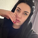 Знакомства: Кира, 28 лет, Москва