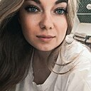Знакомства: Виктория, 28 лет, Омск