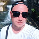 Знакомства: Макс, 32 года, Омск