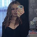 Знакомства: Даниэла, 18 лет, Сочи