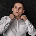 Знакомства: Илья, 23 года, Симферополь