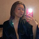 Знакомства: Варя, 19 лет, Санкт-Петербург