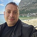 Знакомства: Виктор, 32 года, Симферополь