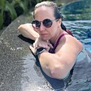 Знакомства: Юлия, 46 лет, Москва