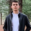 Знакомства: Вова, 24 года, Артем