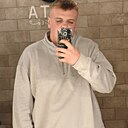 Знакомства: Илья, 22 года, Солигорск