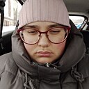 Знакомства: Карина, 22 года, Кировск