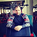Знакомства: Евгений, 33 года, Сургут