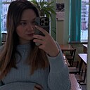 Знакомства: Арина, 18 лет, Санкт-Петербург