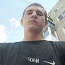 Знакомства: Денис, 22 года, Оренбург