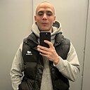 Знакомства: Андрей, 27 лет, Санкт-Петербург