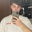 Знакомства: Даниил, 18 лет, Ижевск