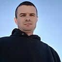 Знакомства: Васёк, 35 лет, Геническ