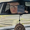 Знакомства: Денис, 20 лет, Волхов