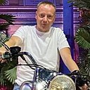 Знакомства: Юрий, 27 лет, Кострома