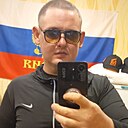Знакомства: Илья, 33 года, Калуга