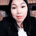 Знакомства: Айя, 37 лет, Бишкек