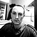 Знакомства: Евгений, 33 года, Омск