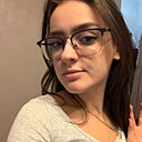 Знакомства: Настя, 22 года, Апатиты