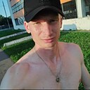 Знакомства: Юрий, 32 года, Монино