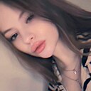 Знакомства: Милана, 28 лет, Санкт-Петербург
