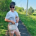 Знакомства: Вика, 40 лет, Белово