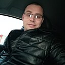 Знакомства: Олег, 33 года, Керчь