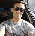 Знакомства: Адик, 38 лет, Докучаевск