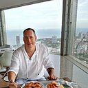 Знакомства: Антон, 40 лет, Балаково