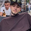 Знакомства: Евгений, 20 лет, Минск