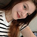 Знакомства: Валерия, 19 лет, Екатеринбург