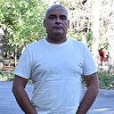 Знакомства: Олег, 47 лет, Саратов