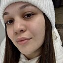 Знакомства: Ульяна, 21 год, Благовещенск