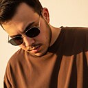 Знакомства: Артём, 25 лет, Кемерово