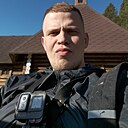 Знакомства: Илья, 29 лет, Киров