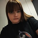 Знакомства: Юлия, 29 лет, Екатеринбург